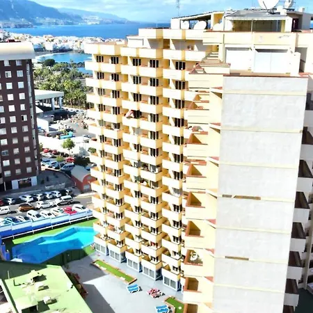 Apartamento Junto Al Mar, Con Balcón, En Playa Jardin Puerto De La Cruz